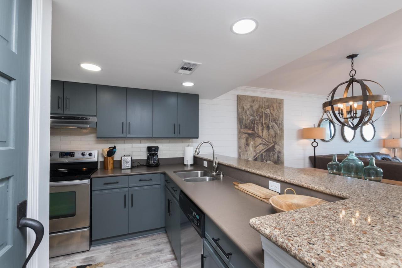 Ole River Hideway, Orange Beach, Updated 2 Bedroom Waterfront Condo, Wind Drift Exterior photo